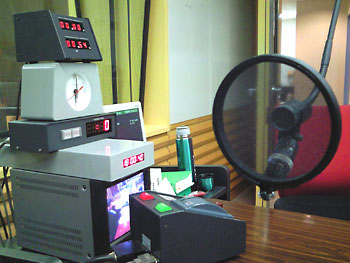厳かにクラシックなどおかけしましょう。 20090103-1.jpg