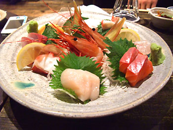 刺身。ごちそうだと人は言う。 20090314-1.jpg