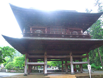 山門。 20090506-1.jpg